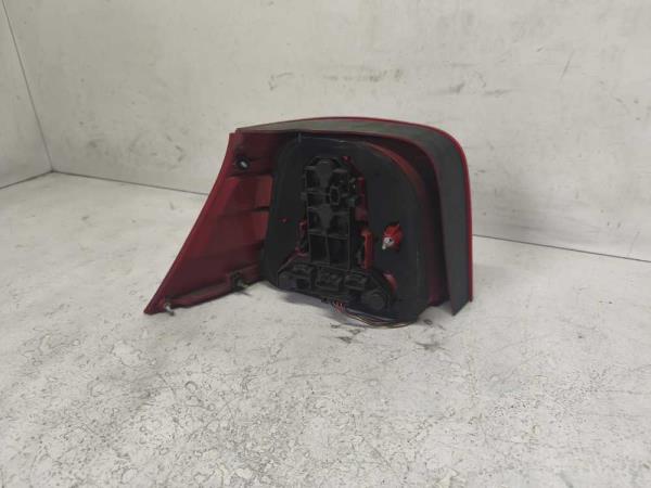 FEU ARRIERE DROIT VW - Vue 2